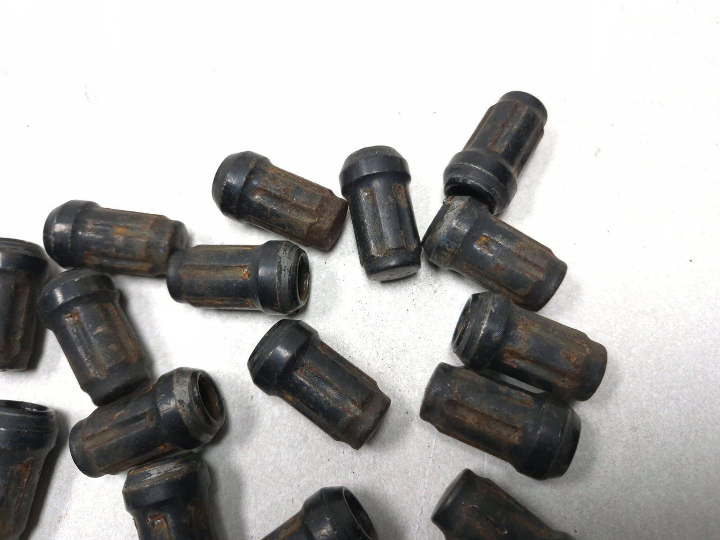 2014 Ford Focus St Wheel Lug Nut 20pcs Oem✅