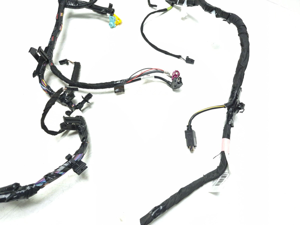 2021 Tesla Model 3 Y Dashboard Wiring Harness 3067960-00-b OEM