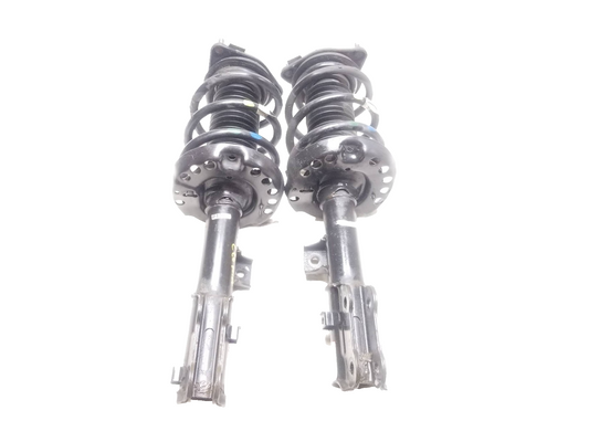 2014 - 2019 Kia Soul Front Shock Strut Absorber With Spring Pair OEM