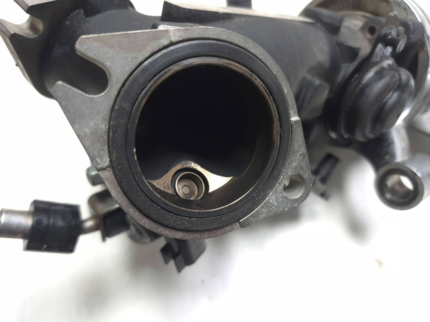 2008 Harley-davidson Dyna Fat Bob Fxdf Throttle Body & Injectors OEM