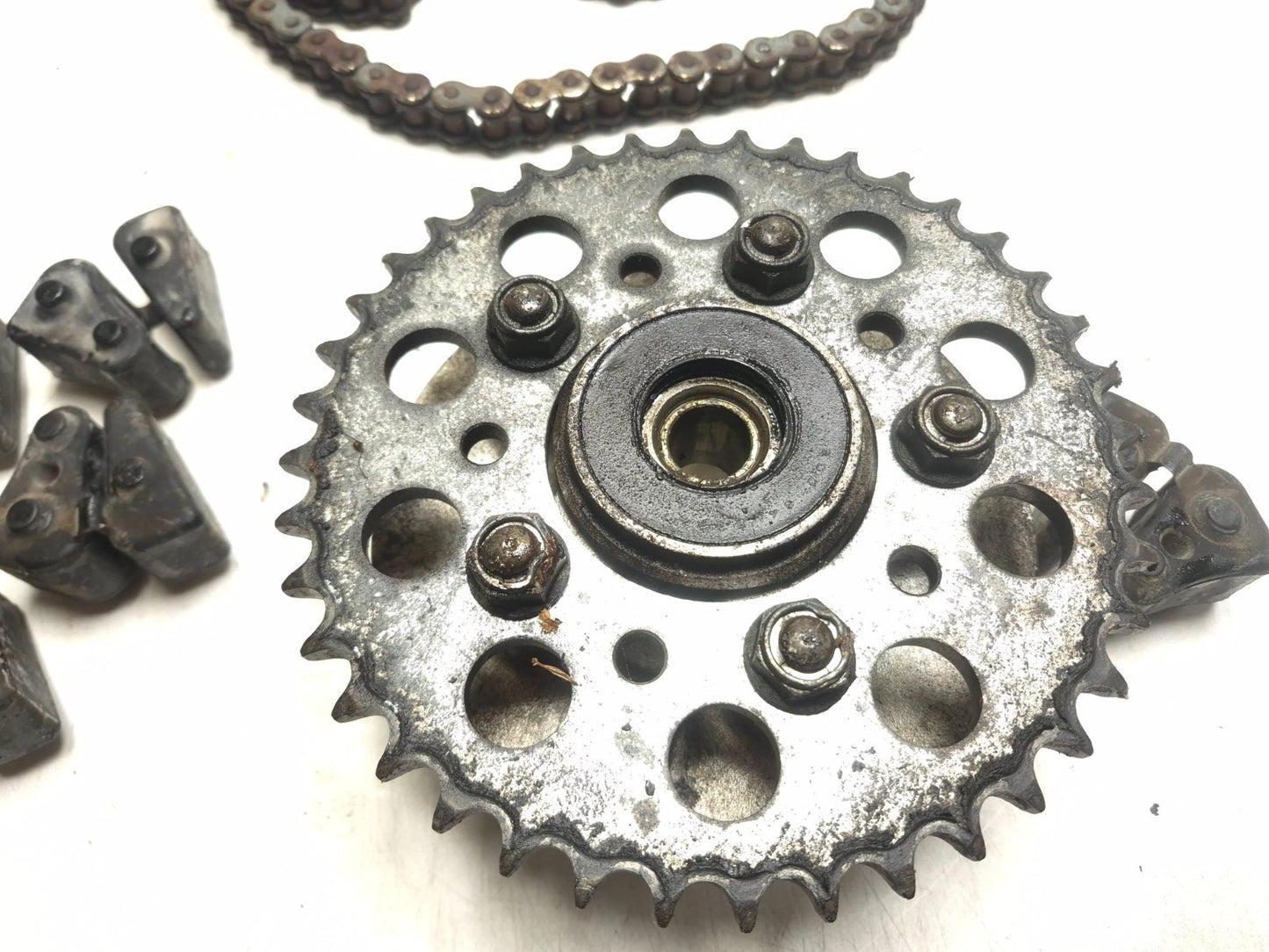 1997 Honda Magna Vf750c Drive Chain Rear Sprocket OEM