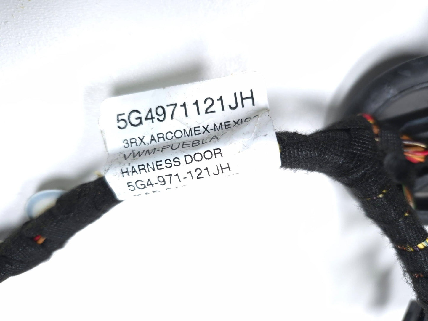 2015 Volkswagen Golf Front Door Wire Harness Passenger Side Right OEM