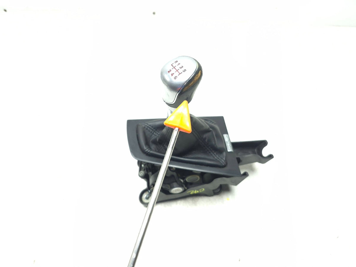 2013 Ford Focus St Gear Shifter Lever W/ Knob Manual Trans Dv6z-7210-b OEM