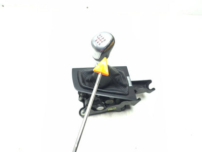 2013 Ford Focus St Gear Shifter Lever W/ Knob Manual Trans Dv6z-7210-b OEM
