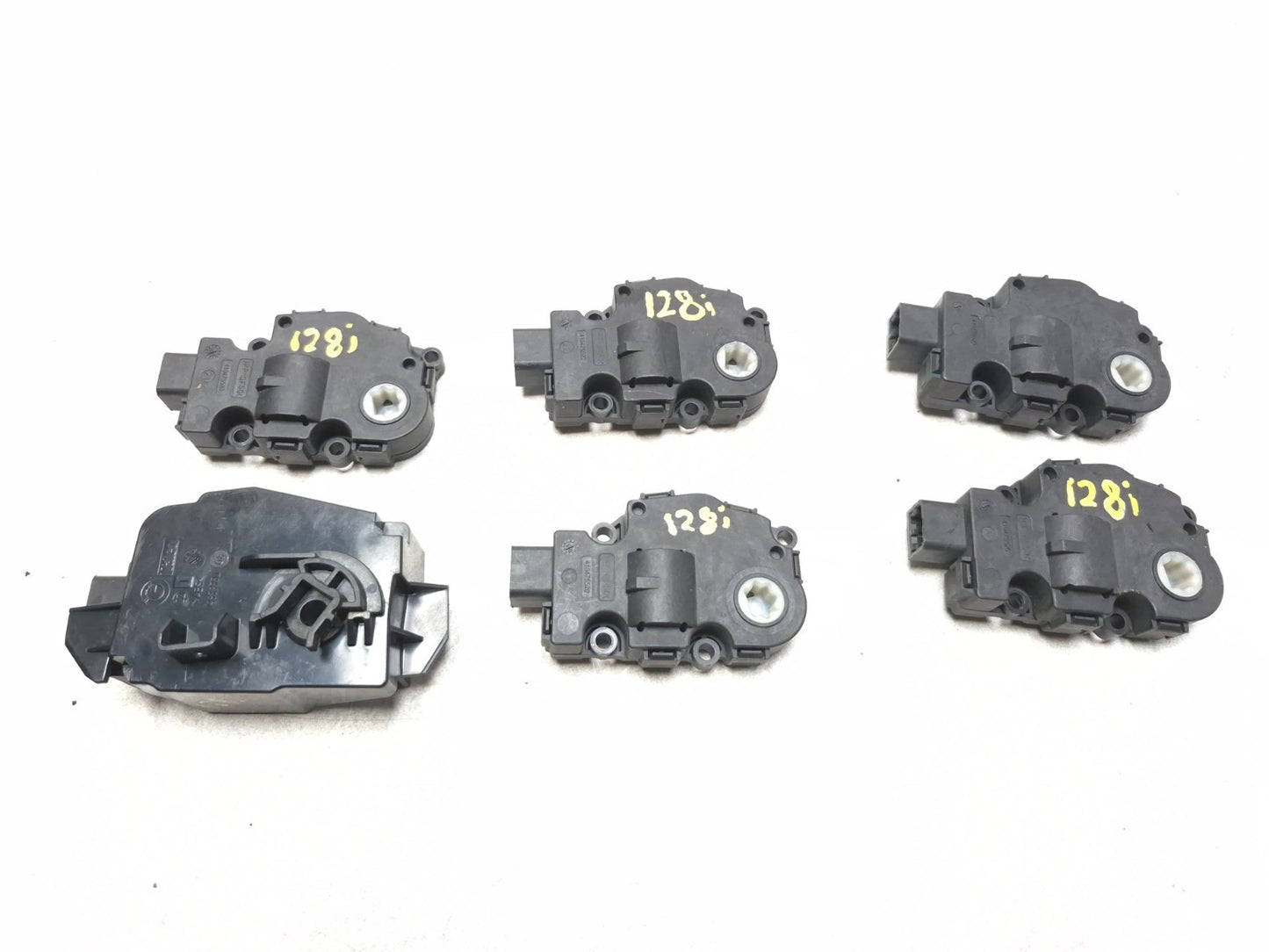 2008 BMW 128i HVAC Heater Flap Vent Motor Actuator 6pcs OEM