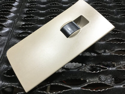 03 04 05 06 07 08 Audi A4 S4 Right Passenger Front Power Window Switch OEM