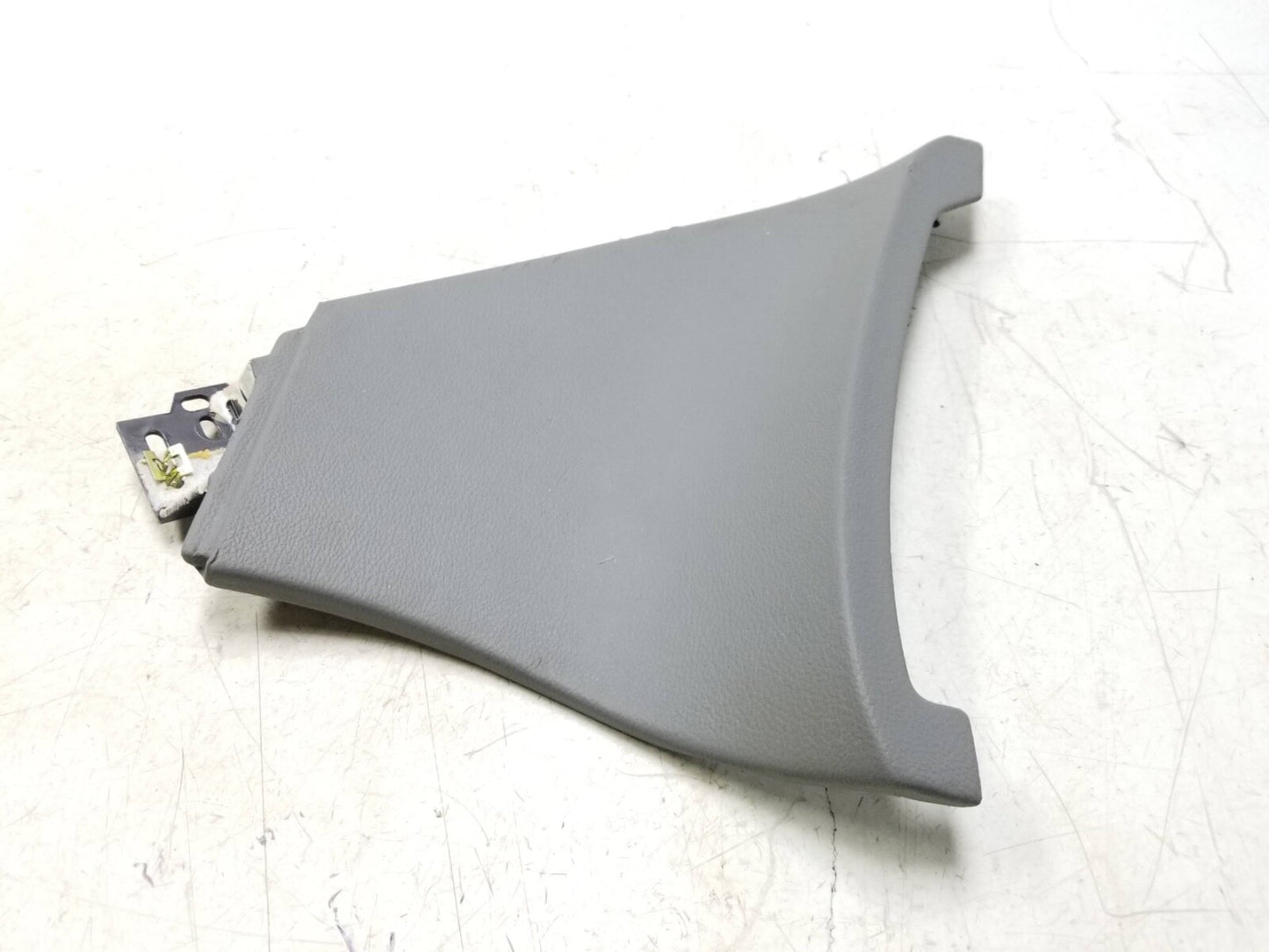 2010 - 2012 Cadillac SRX Front Dashboard Lower Cover Trim Panel Left & Right OEM
