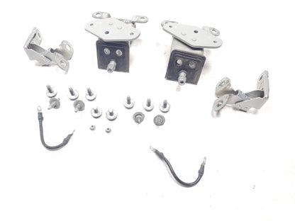 2007 Range Rover Tailgate Liftgate Trunk Hinge Lower & Upper Set OEM