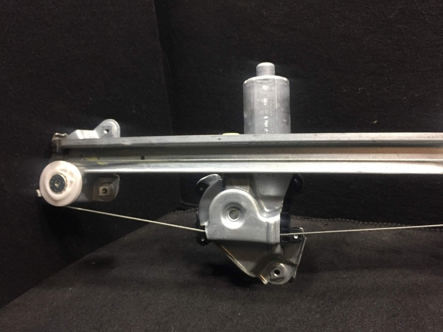 2007 Cadillac CTS Rear Passenger Door Window Regulator W/ Motor OEM