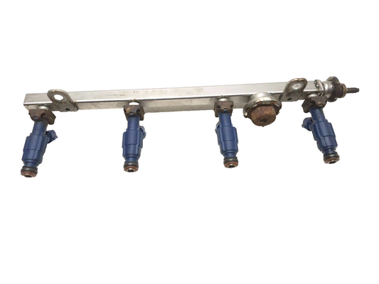 2011 Kia Sportage Fuel Rail W/ Injector 2.4l OEM