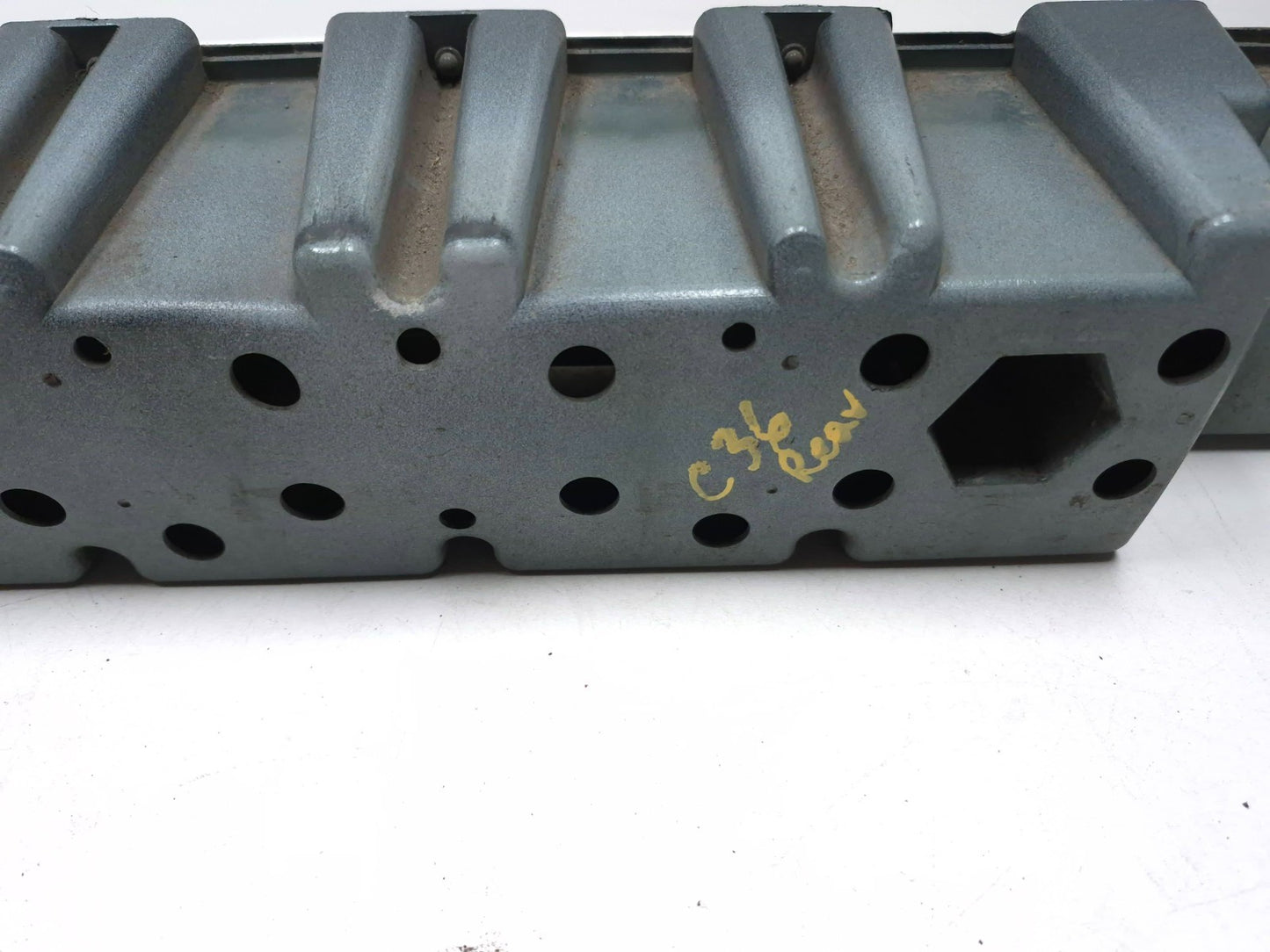 2014 Fiat 500l Rear Bumper Reinforcement Impact Bar Beam OEM