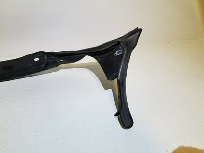 11-15 Audi Q7 Front Fender Inner Shield Plate Left Driver Side OEM 4l0821111