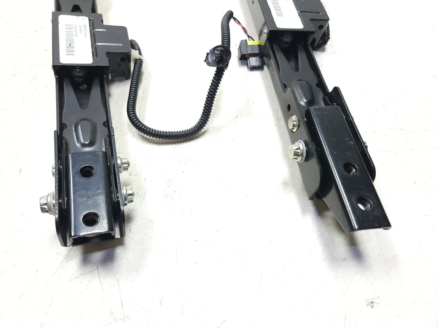 2009 Mazda Cx-7 Front Passenger Seat Adjusting Track Rail OEM