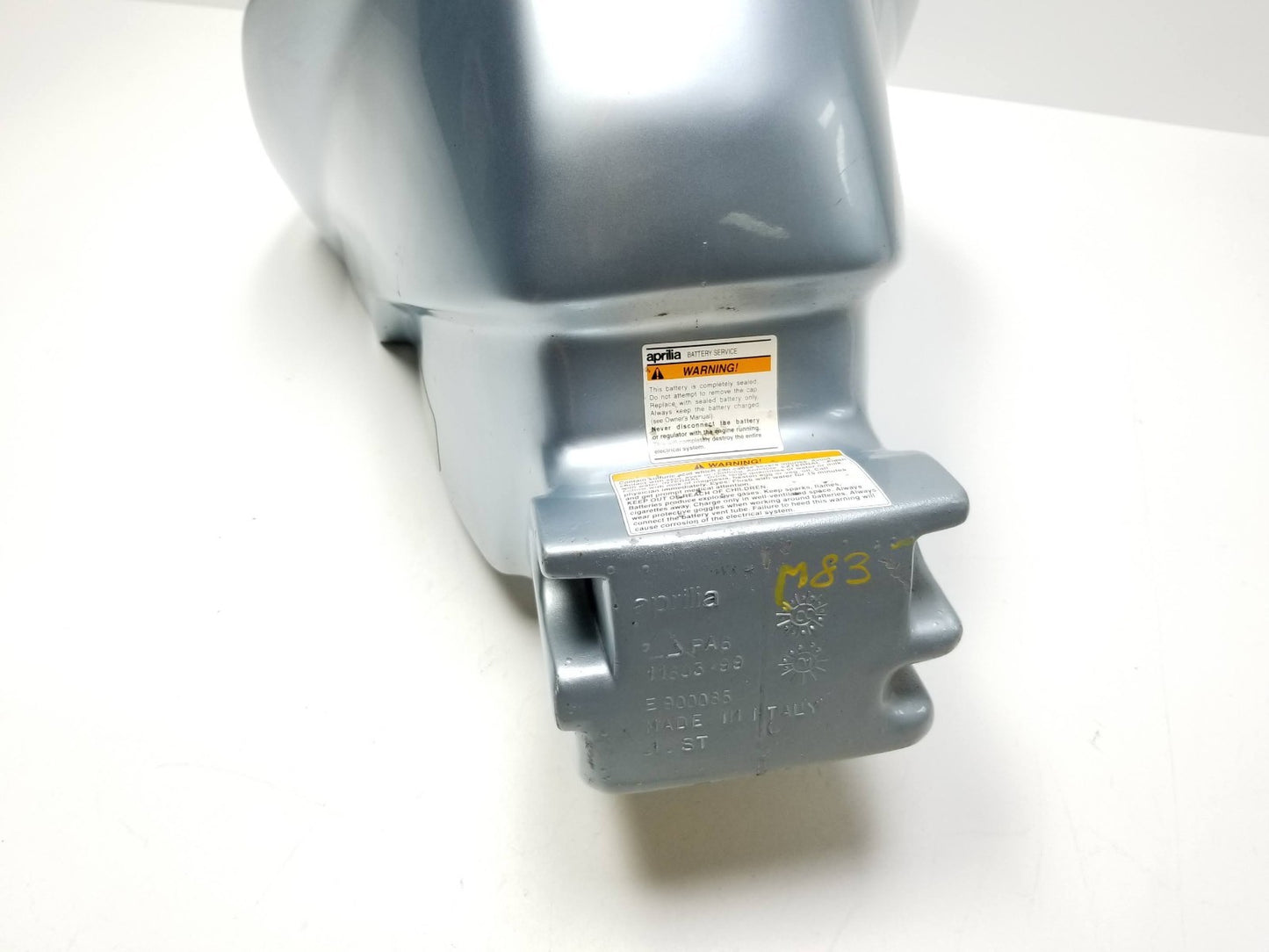 2002 Aprilia Rst 1000 Futura Fuel Tank OEM