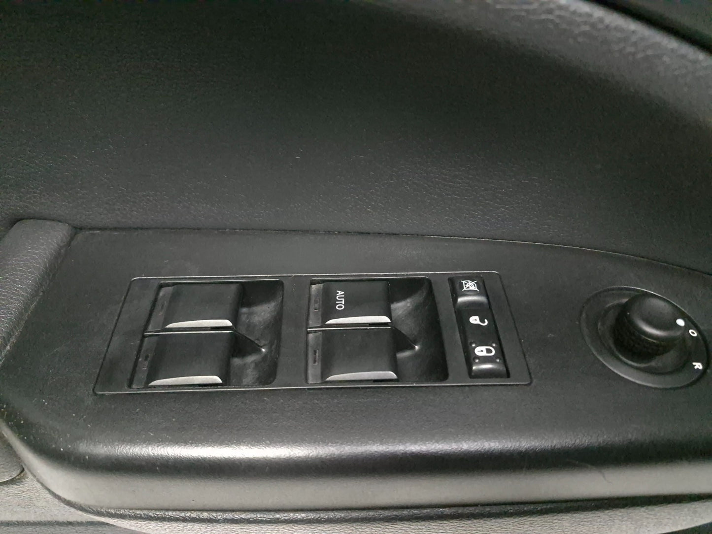 2010 Dodge Caliber Sxt Door Panel Trim Front Left Driver Side OEM