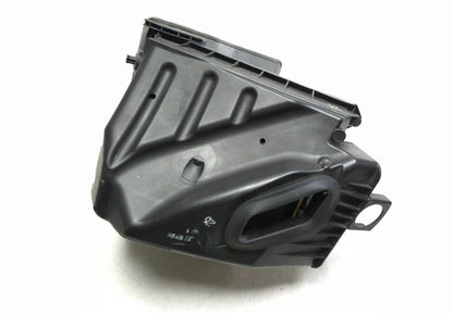 2007 Audi A4 B7 2.0t Air Box Cleaner Filter Housing OEM