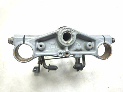 2015 Suzuki Gw250 Inazuma 250 Front Fork Clamp Lower Triple Tree OEM