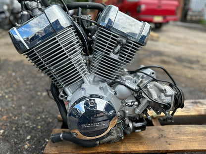 2009 Honda Shadow Vt750 Engine Motor OEM 1,131 Miles