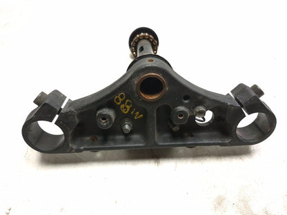 2005 Suzuki Boulevard С50 Front Fork Clamp Lower Triple Tree OEM