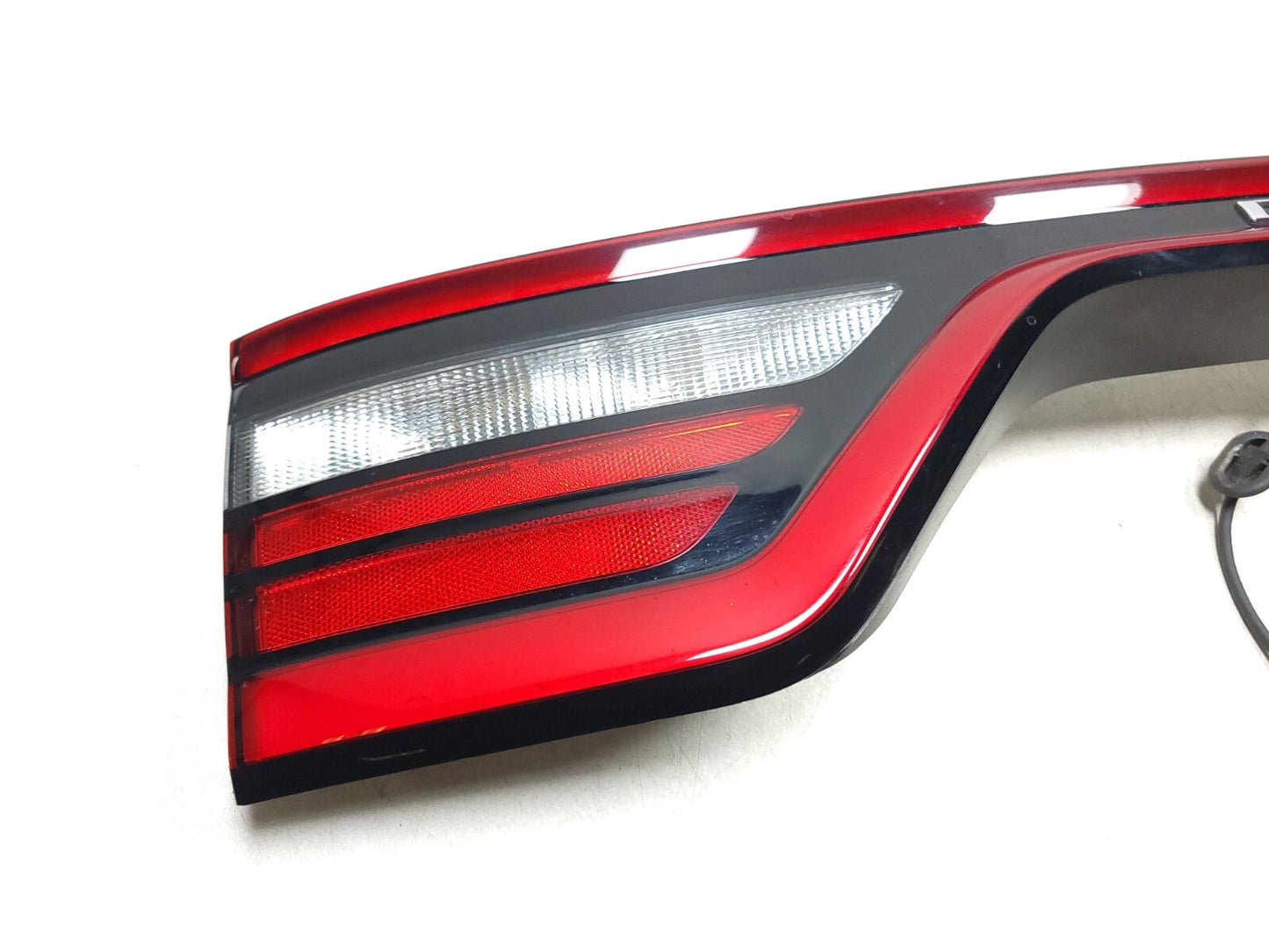 2016 - 2022 Dodge Durango Rear Back Up Led Light Tail Light W/camera OEM