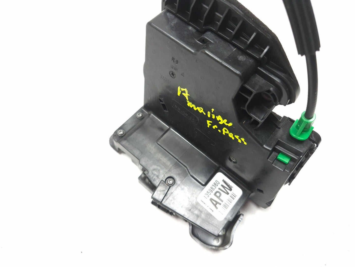 2017 Chevrolet Malibu Door Lock Latch Actuator Front Right Passenger Side OEM