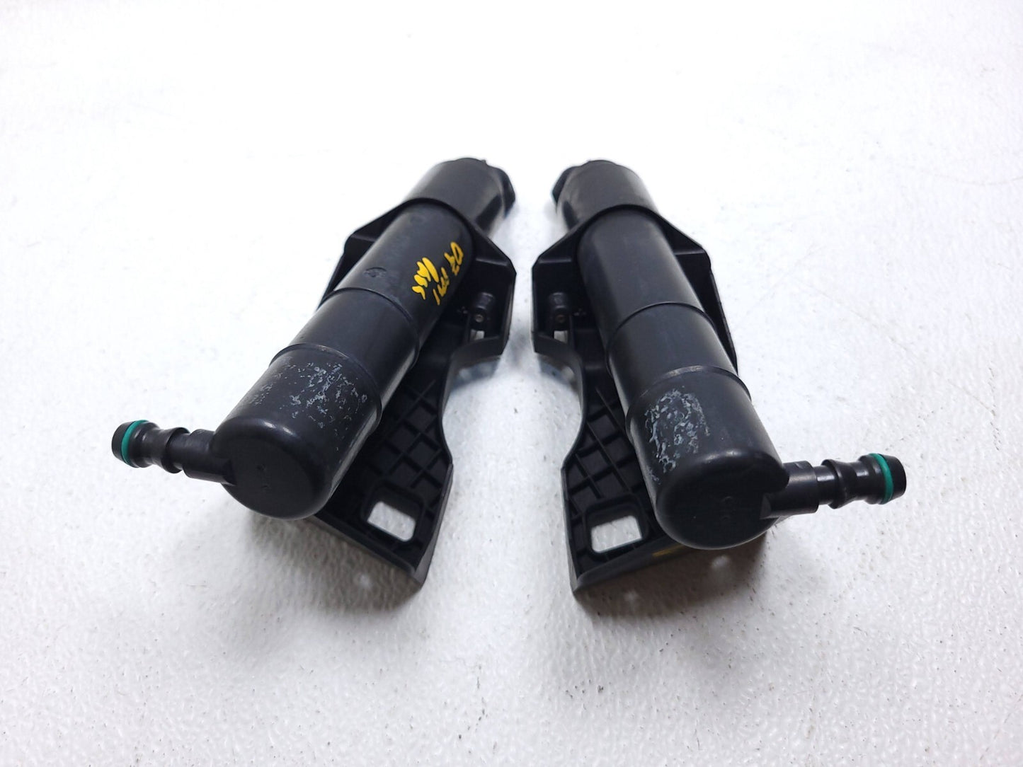 2007 Mercedes Ml500  Headlight Washer Nozzle Spray Pair OEM