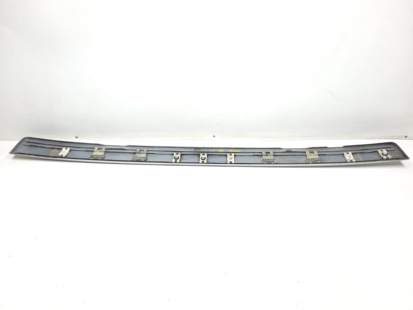 2007 Range Rover Rear Lower Tailgate Trunk Molding Trim OEM