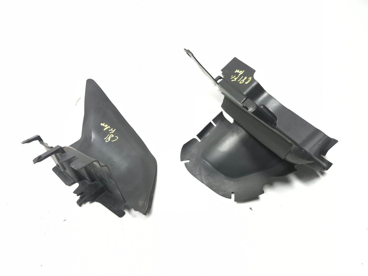 2013 Volvo S60 Front Right Air Intake & Radiator Support Baffle Pair OEM
