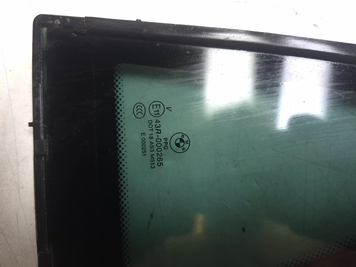 2008 BMW X6 E71 Rear Door Vent Quarter Window Glass Driver Side Left OEM