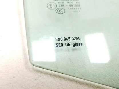 2011 Volkswagen Tiguan Rear Door Window Glass Passenger Side Right OEM
