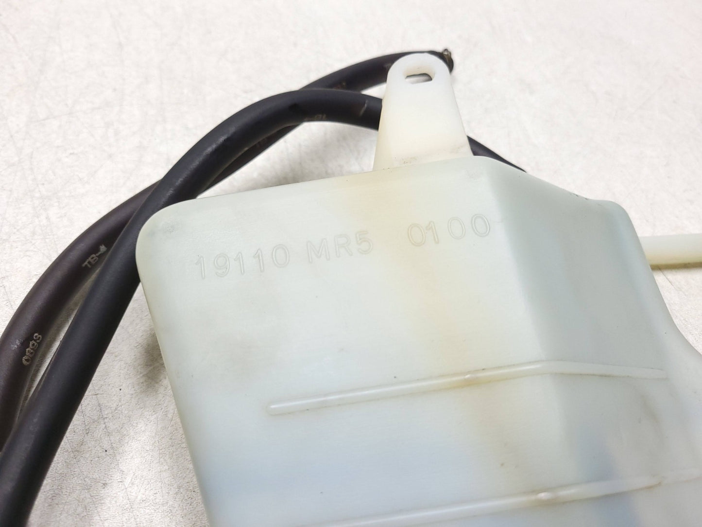 1989-1998 Honda Pc800 Pacific Coast 800 Engine Coolant Expansion Tank Bottle OEM