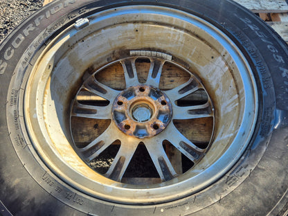 2013 Dodge Grand Caravan Sxt Wheel Rim W/ Tire Michelin 225/65 R17 6.5/32 OEM