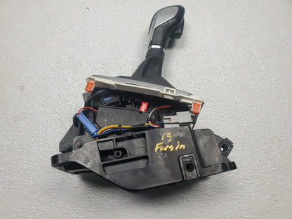 2013 Ford Fusion Automatic Transmission Gear Shifter Lever Selector OEM