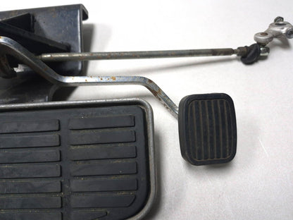 1999 Suzuki Intruder 1500 Left Floorboard & Gear Shift Assy OEM