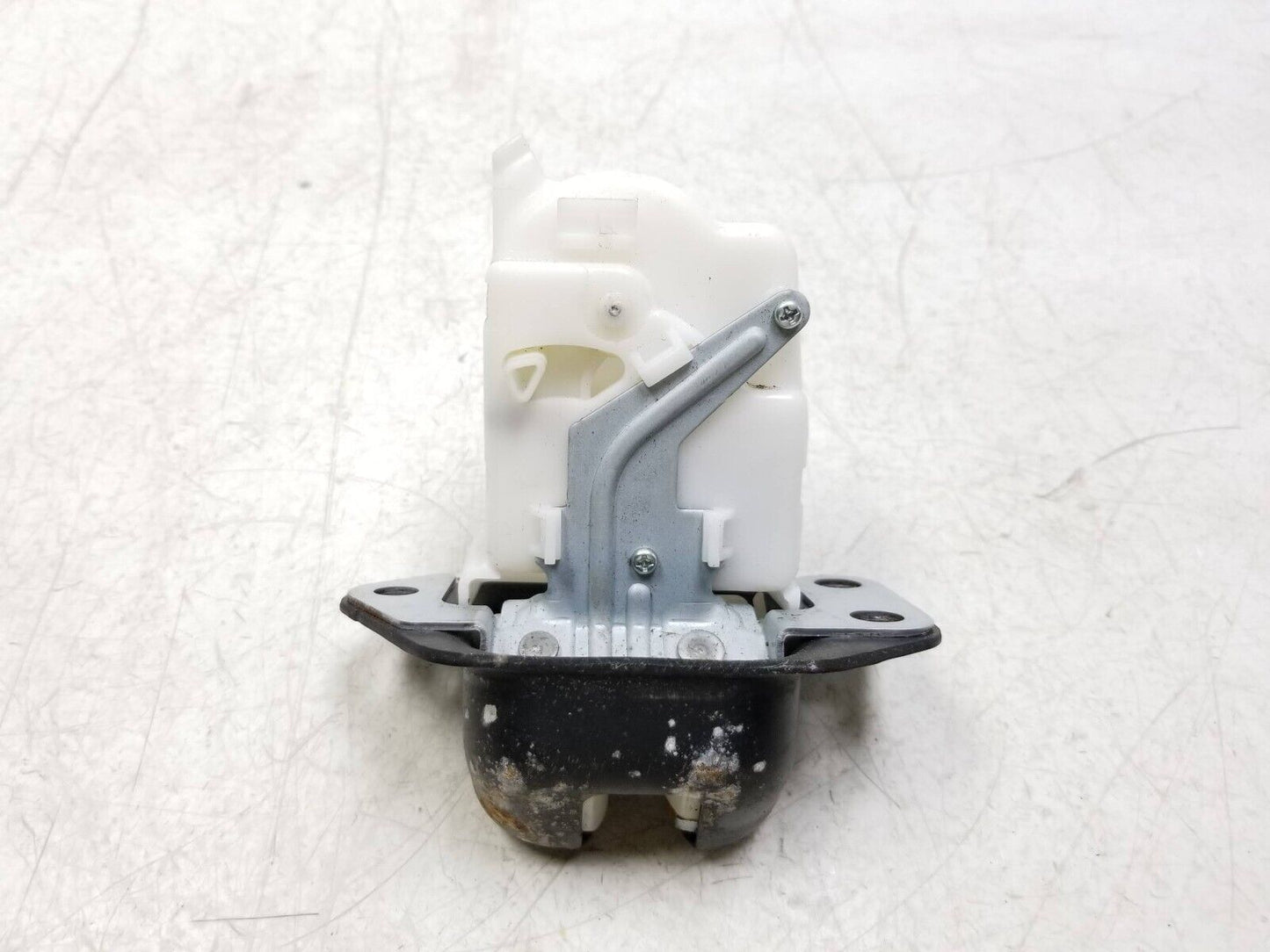 11 12 13 14 Nissan Juke Rear Tailgate Hatch Lock Actuator OEM