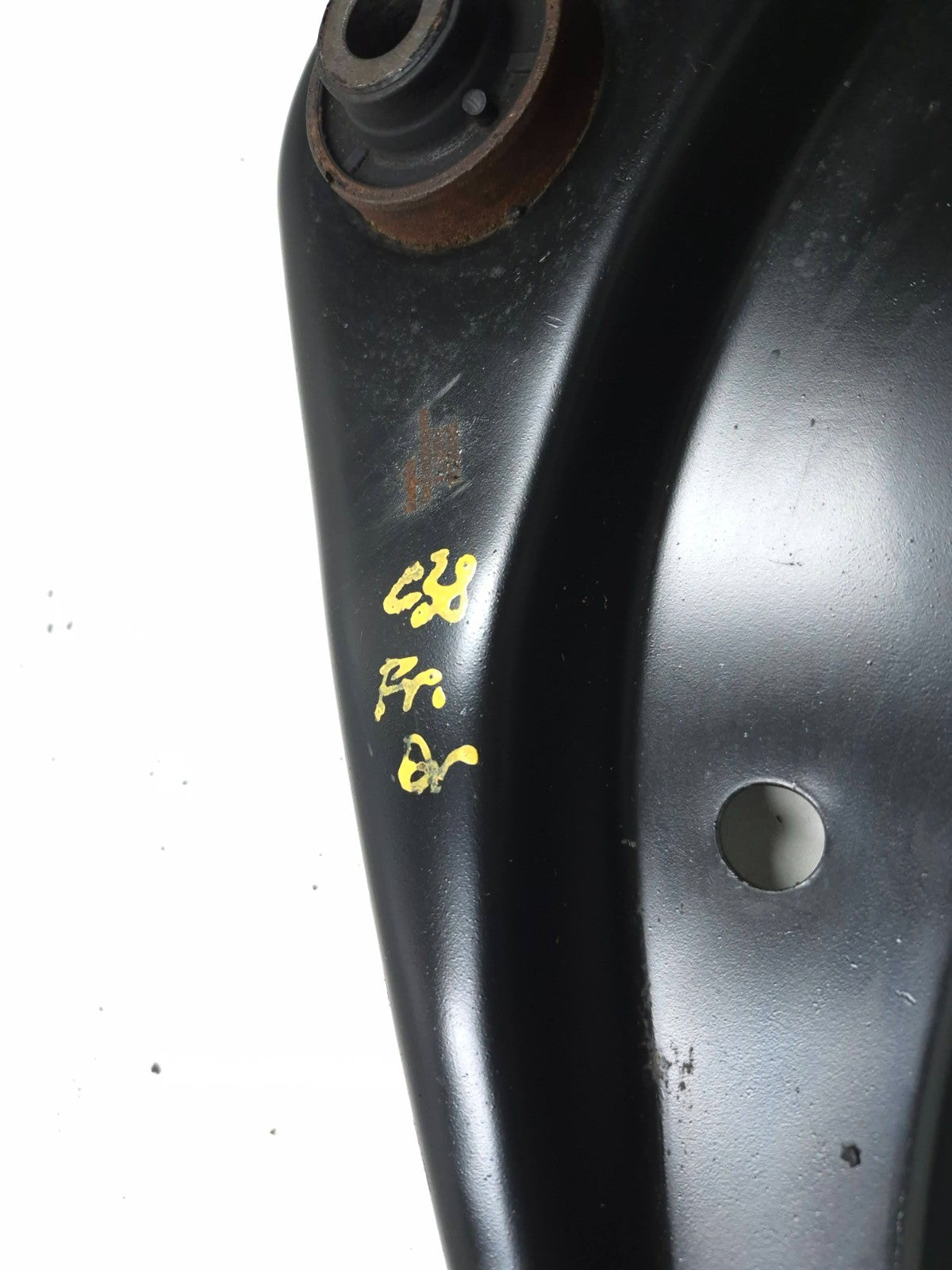 2015 Nissan Juke Front Lower Control Arm Left & Right OEM