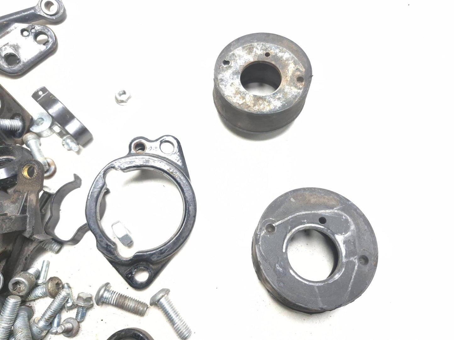 2021 Harley-davidson Sportster Xl1883 Misc Bolt & Hardware Bracket OEM