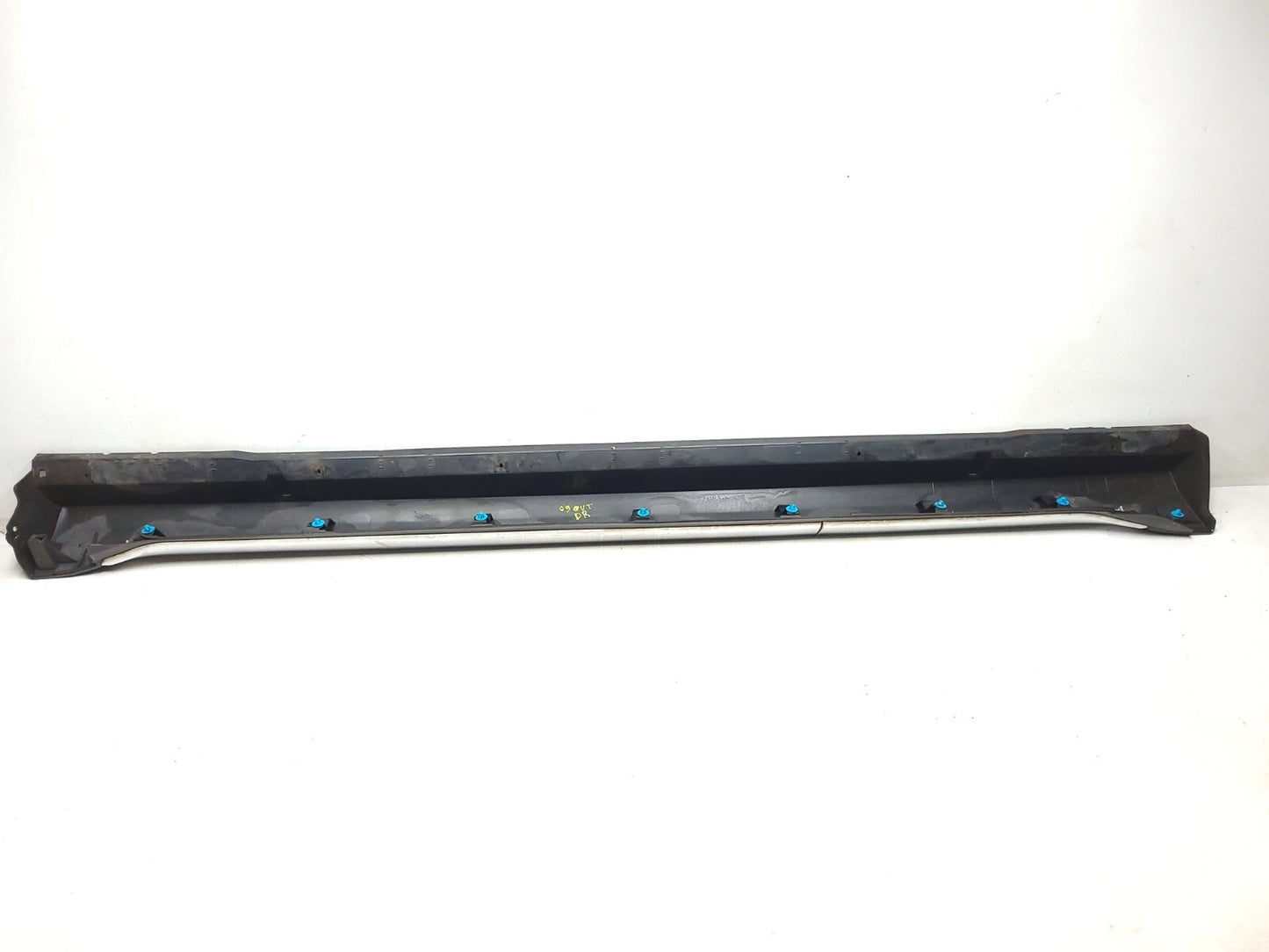2009 Mitsubishi Outlander Rocker Panel Skirt Molding Left & Right Pair OEM