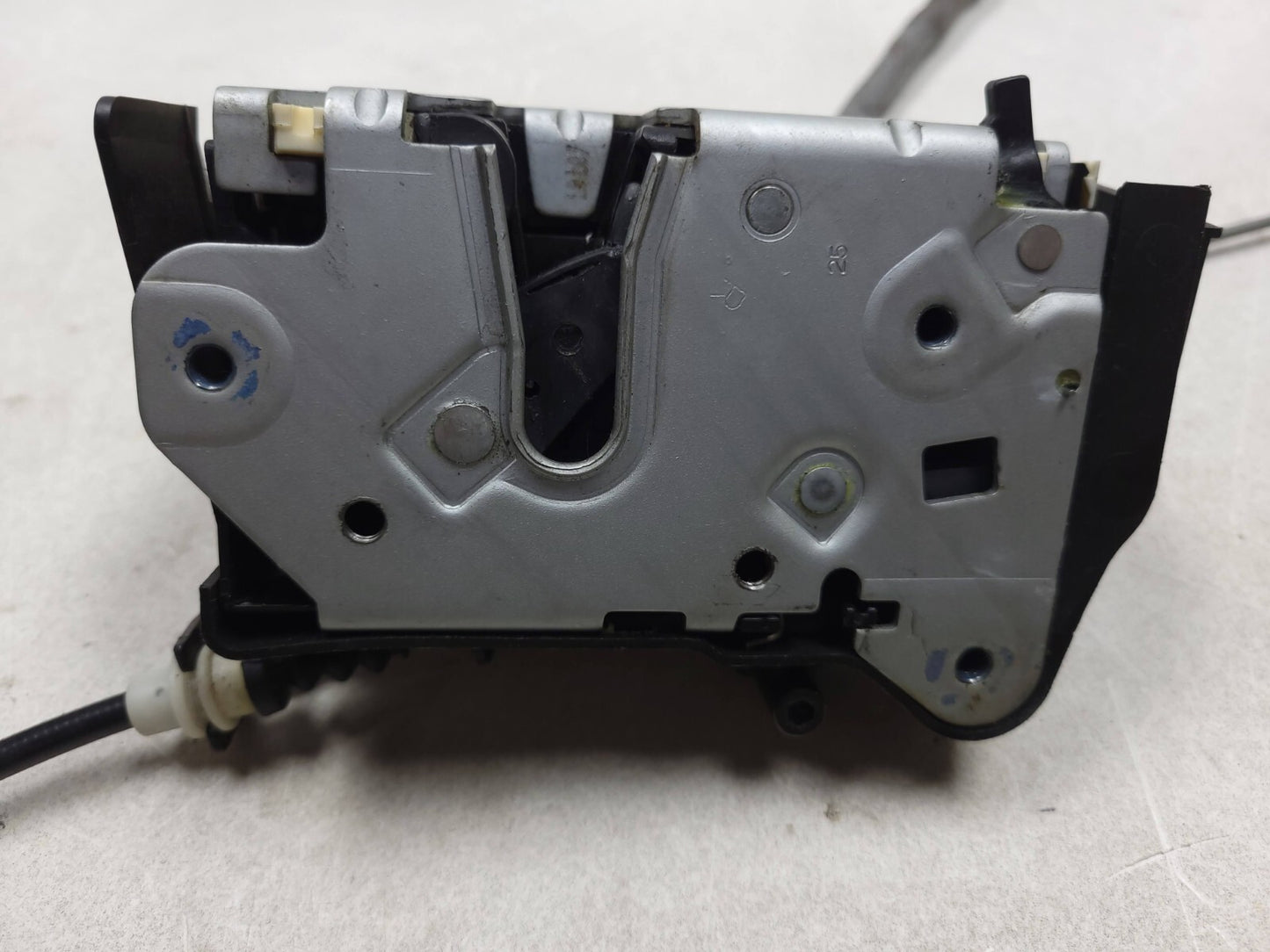 2007 Range Rover Rear Door Lock Latch Actuator Right Passenger Side OEM