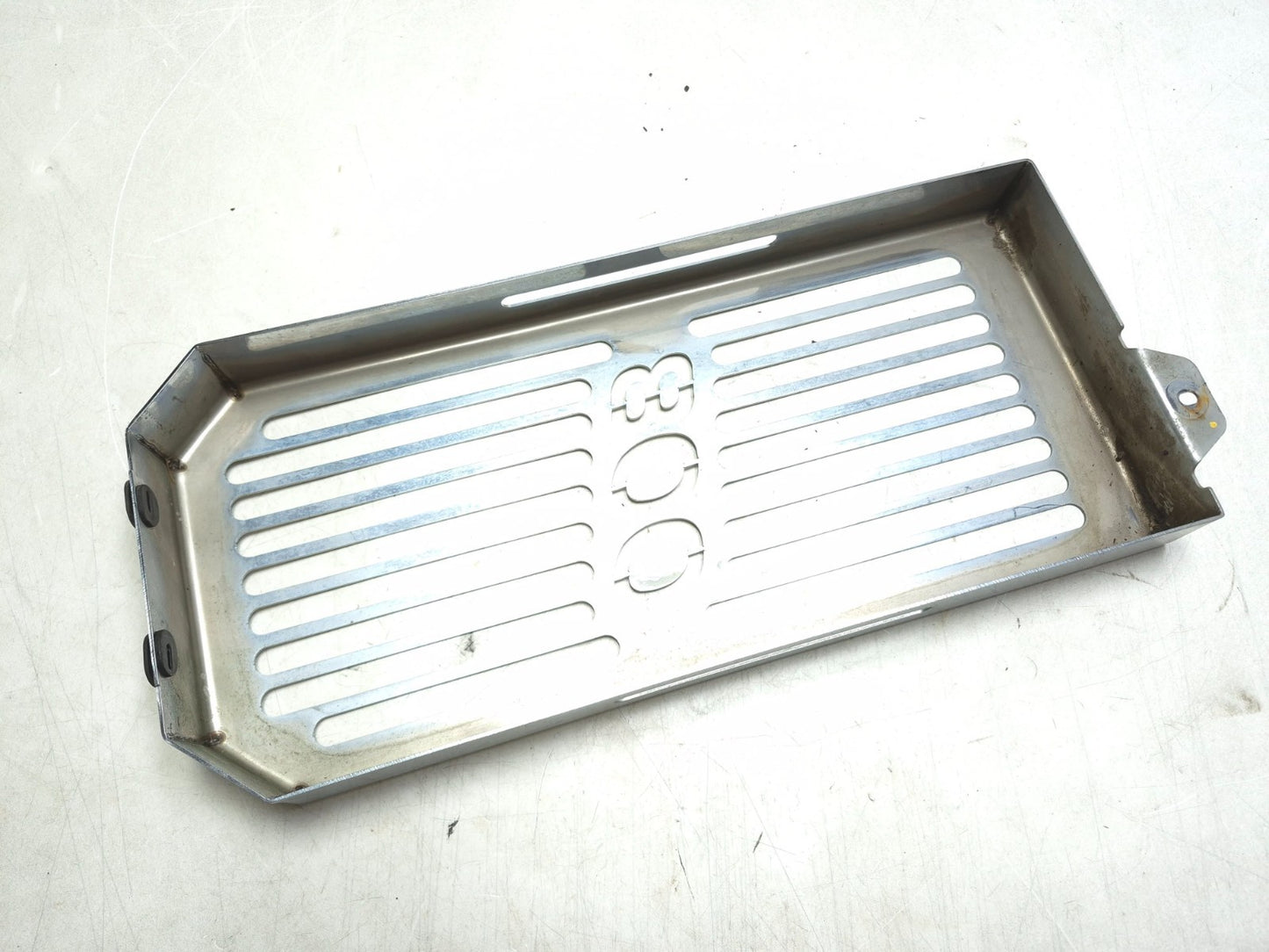 2004 Suzuki Intruder Volusia Vl800 Radiator Cover Guard OEM