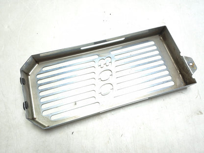 2004 Suzuki Intruder Volusia Vl800 Radiator Cover Guard OEM