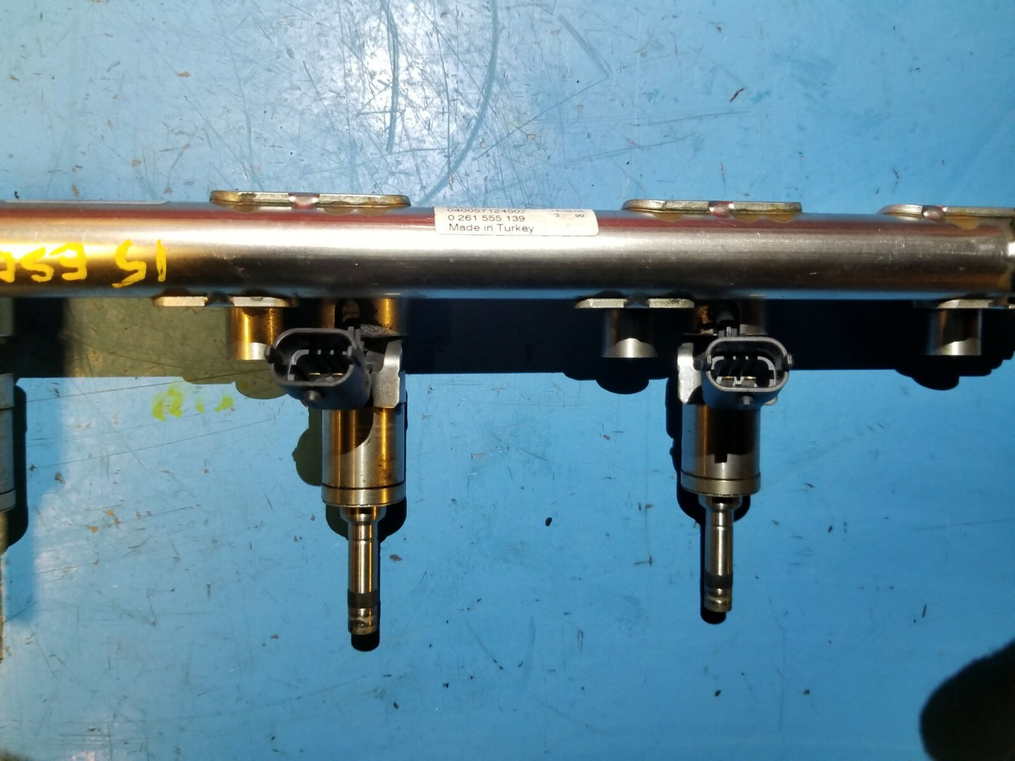 13 14 15 16 Ford Escape 2.0t Fuel Rail W/ Injectors OEM 83k