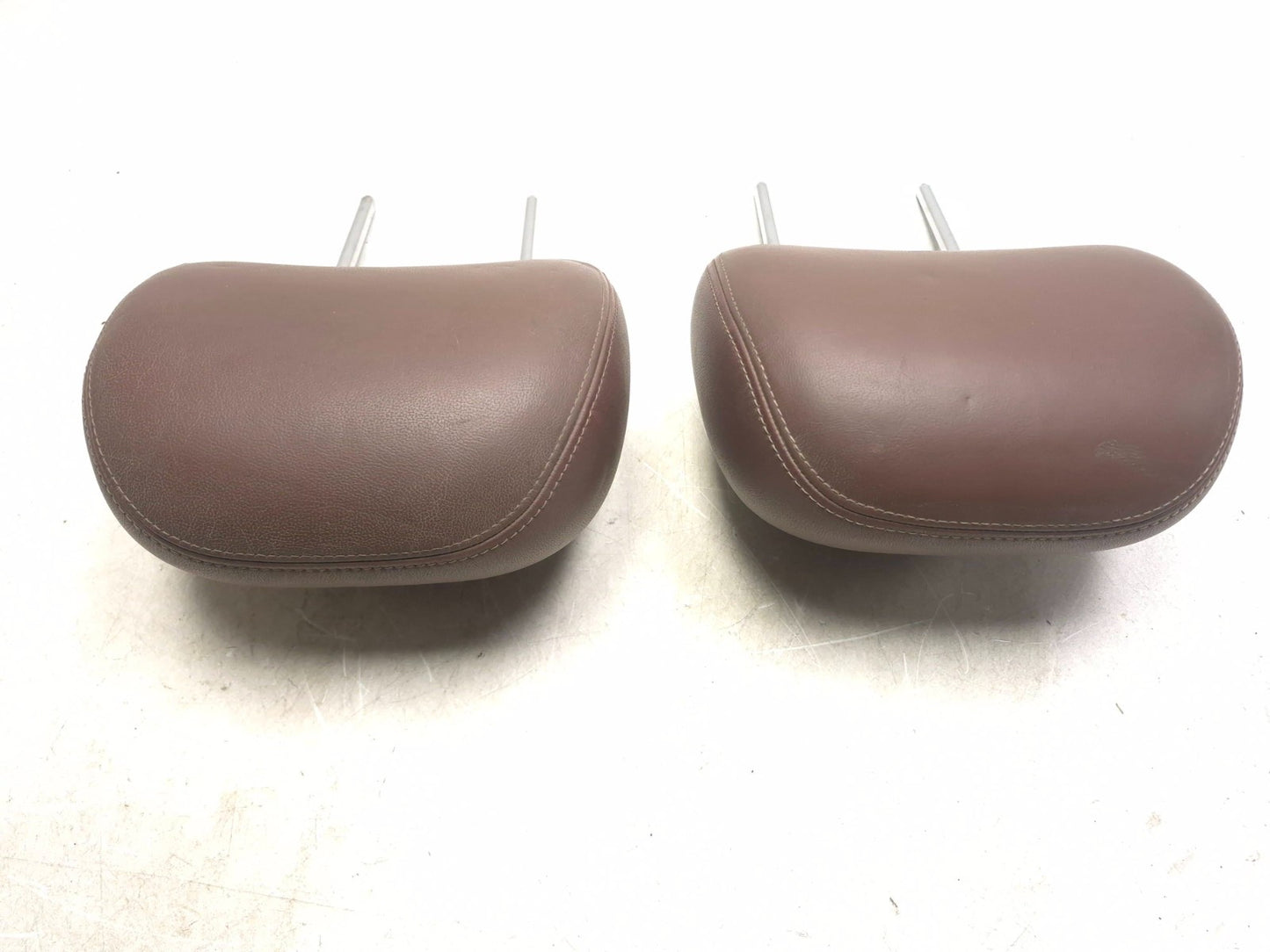 2011 Hyundai Veracruz Front Seat Headrest 2pcs OEM