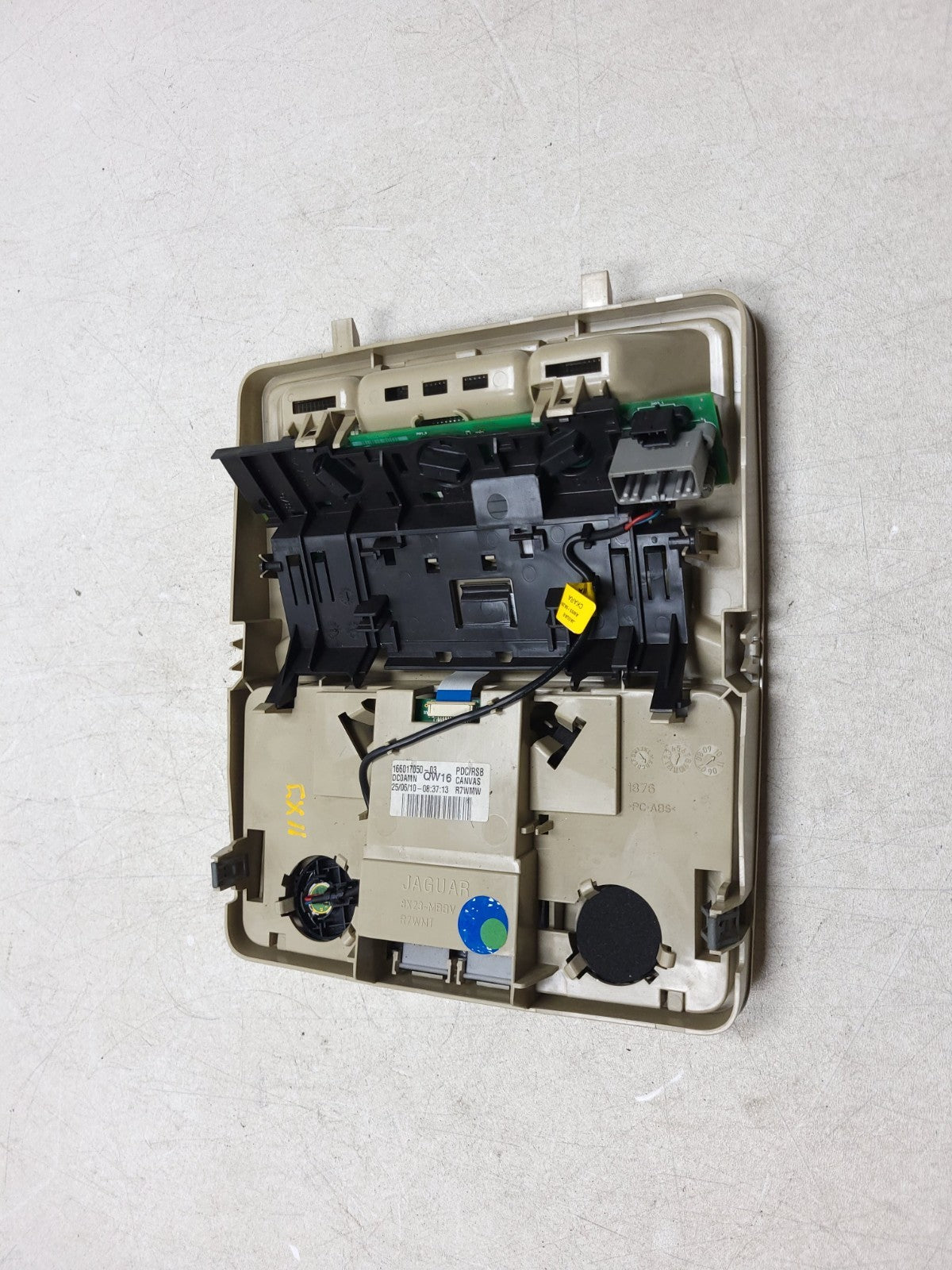 2010 - 2015 Jaguar XJ Interior Overhead Reading Map Dome Light Front & Rear OEM
