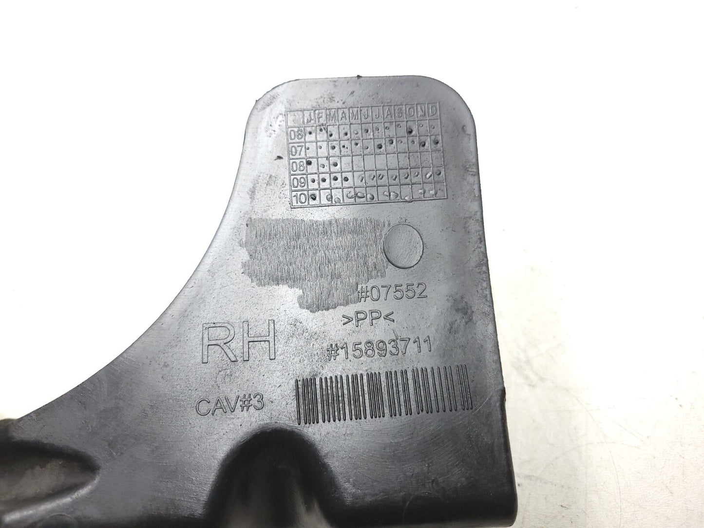 2010 - 2014 Chevrolet Suburban Engine Lower Splash Shield Left & Right OEM