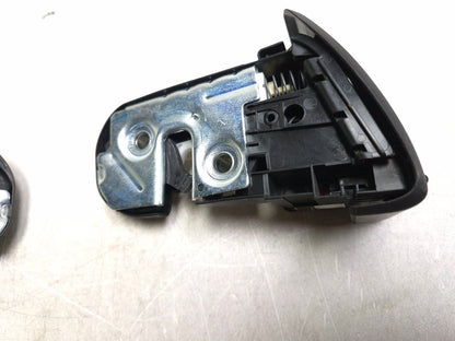 2017 Cadillac Ats Luxury Right & Left Rear Seat Lock Latch Pair OEM