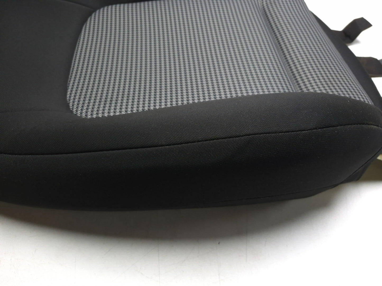 2019 Hyundai Kona Front Seat Back Cushion Right Passenger Side OEM