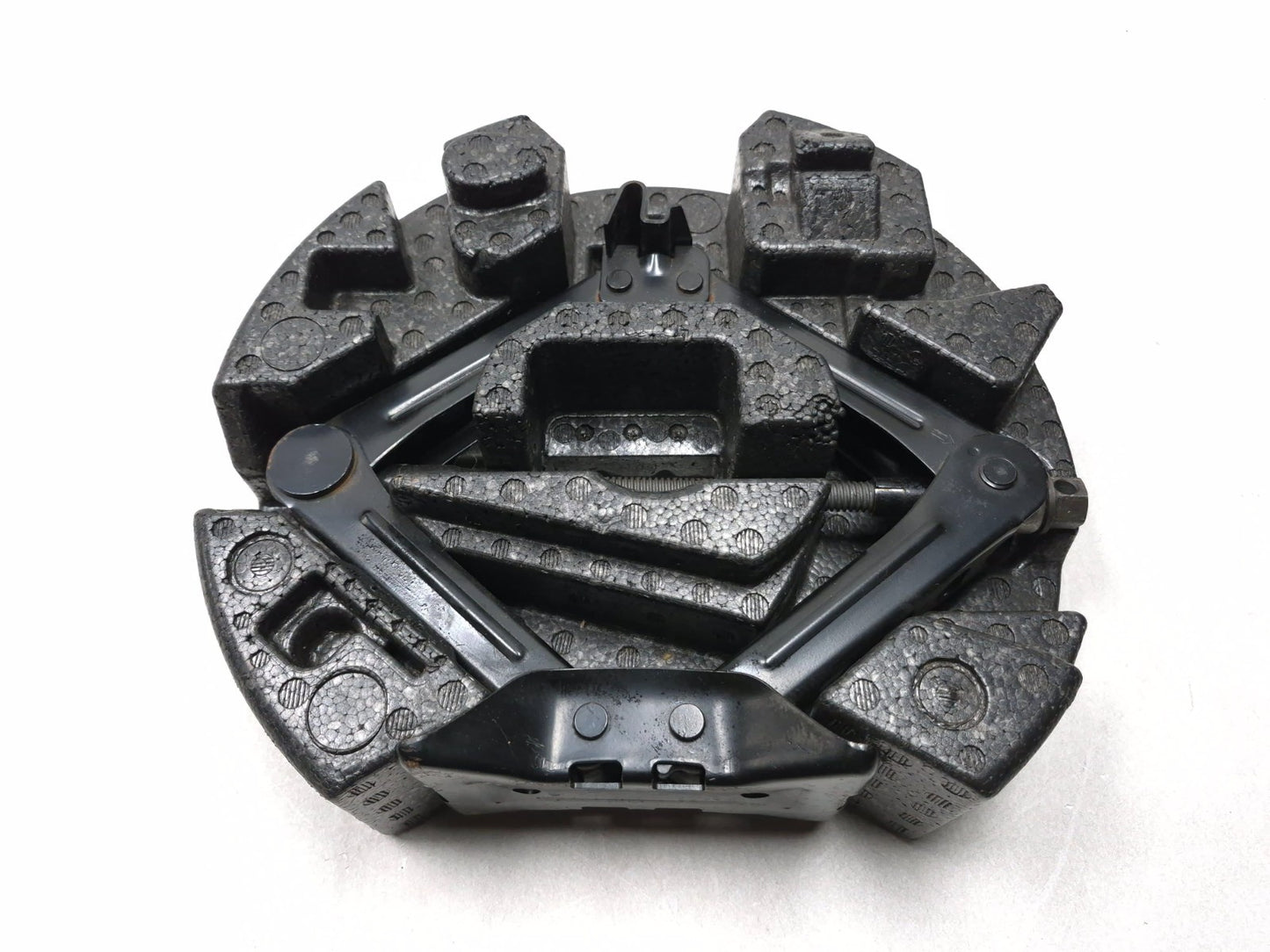 2014 Ford Focus St Spare Tire Lift Jack Tool With Foam Compartment OEM