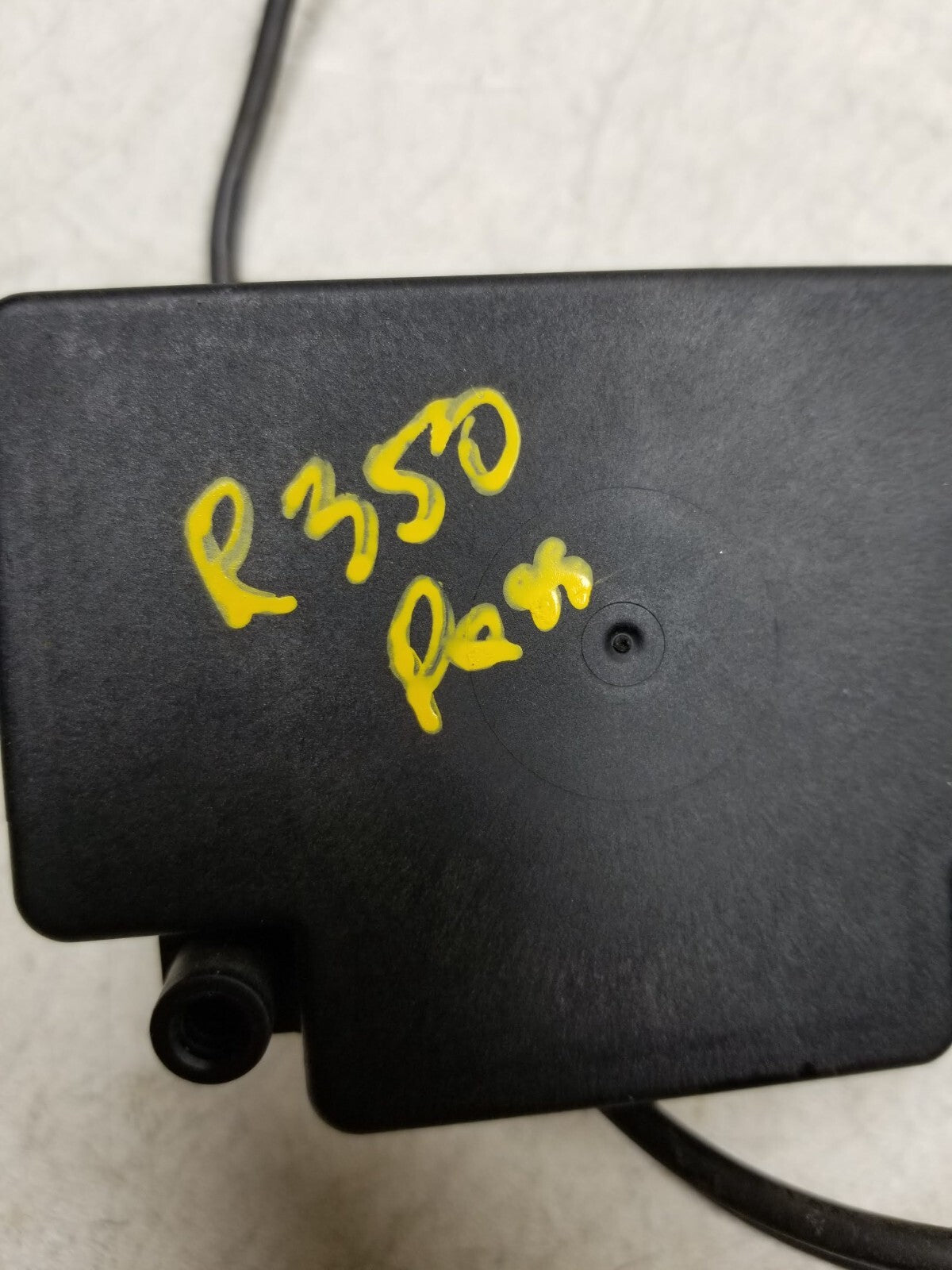 2010 Mercedes R350 Front Seat Weight Sensor Passenger Side Right OEM
