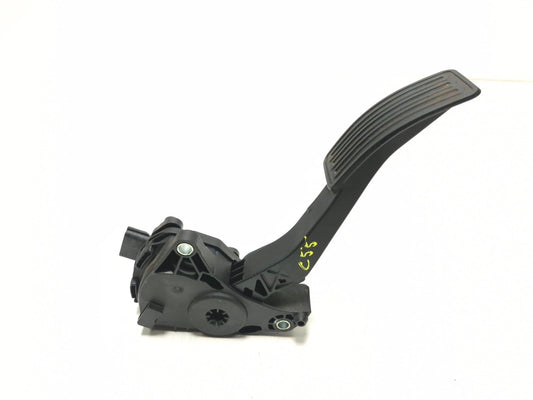 2018 Nissan Altima Accelerator Pedal OEM
